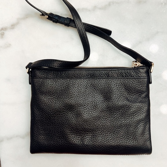 Michael Kors black crossbody bag - Picture 2 of 4
